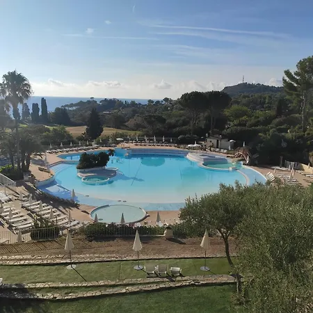 شقة T2 Vue Mer, Jardin Clos, Village Cap Esterel St Raphael Saint-Raphaël