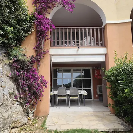 T2 Vue Mer, Jardin Clos, Village Cap Esterel St Raphael *